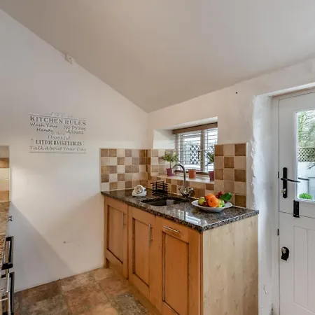 2 Bed In Field Broughton Oc-l31021 Дом отдыха Картмел