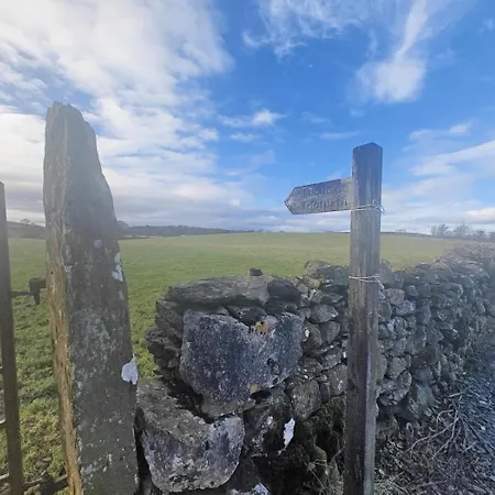 Дом отдыха 2 Bed In Field Broughton Oc-l31021